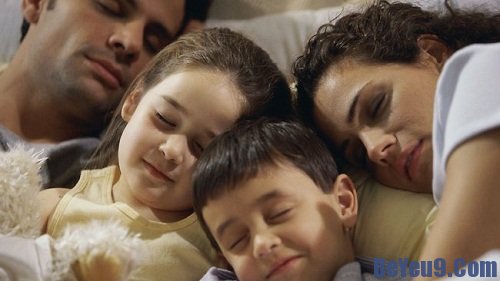 Một số mẹo giúp bé ngủ trưa ngon giấc bố mẹ nên biết